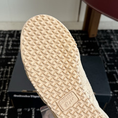 东莞代购级Onitsuka Tiger鬼塚虎 MEXICO 66 织物 蕾丝潮流时尚百搭双鞋带 生活休闲 东莞代购级Onitsuka Tiger鬼塚虎 MEXICO 66 织物 蕾丝潮流时尚百搭双鞋带 生活休闲