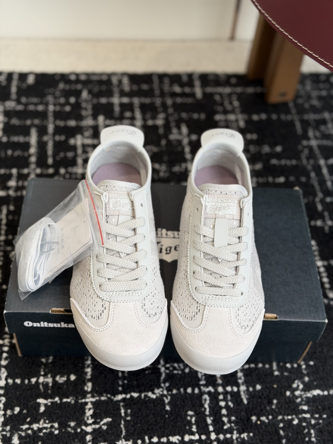 东莞代购级Onitsuka Tiger鬼塚虎 MEXICO 66 织物 蕾丝潮流时尚百搭双鞋带 生活休闲