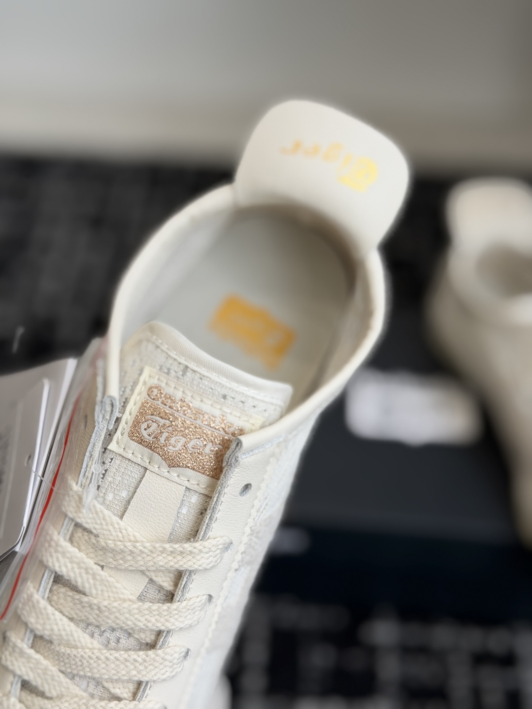 东莞代购级Onitsuka Tiger鬼塚虎 MEXICO 66 织物 蕾丝潮流时尚百搭双鞋带 生活休闲