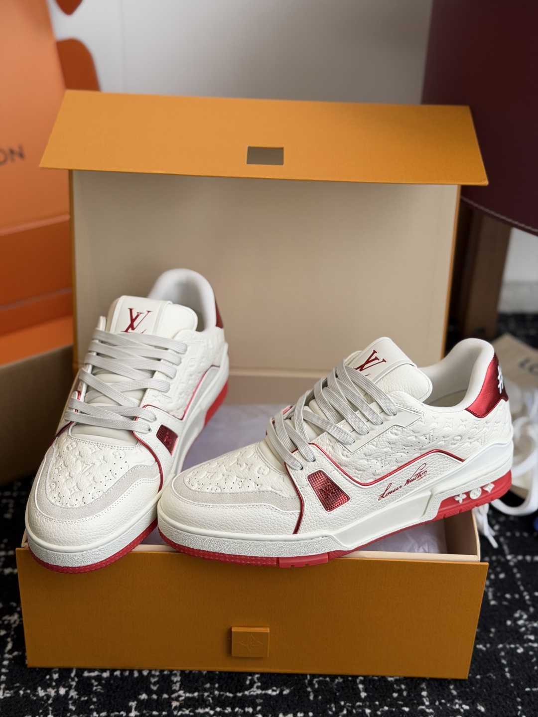 代购级（官网同步✈️盒包装）Louis Vuitton 26ss 驴家的爆款！trainer板鞋，每个人