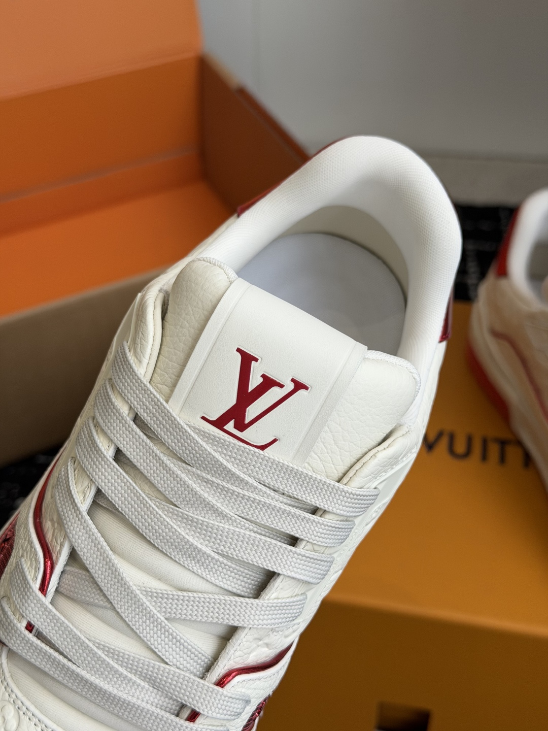 代购级（官网同步✈️盒包装）Louis Vuitton 26ss 驴家的爆款！trainer板鞋，每个人