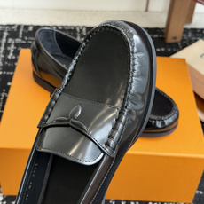 代购级Louis Vuitto 路易威登LV驴牌 26ss 春夏季新款 乐福鞋乐福鞋Archlight 代购级Louis Vuitto 路易威登LV驴牌 26ss 春夏季新款 乐福鞋乐福鞋Archlight