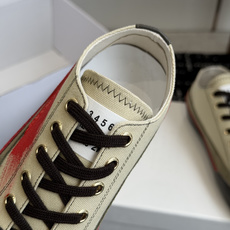 代购级 Maison Margiela26ss夏季新款泼墨涂鸦系列帆布鞋自带先锋艺术氛围感的马吉拉泼墨涂 代购级 Maison Margiela26ss夏季新款泼墨涂鸦系列帆布鞋自带先锋艺术氛围感的马吉拉泼墨涂