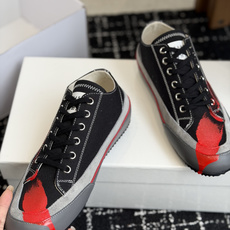 代购级 Maison Margiela26ss夏季新款泼墨涂鸦系列帆布鞋自带先锋艺术氛围感的马吉拉泼墨涂 代购级 Maison Margiela26ss夏季新款泼墨涂鸦系列帆布鞋自带先锋艺术氛围感的马吉拉泼墨涂