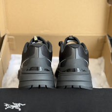 东莞代购级始祖鸟 ARC'TERYX AX-S CRUX 户外徒步越野鞋主体采用工程编织网面,轻薄透气, 东莞代购级始祖鸟 ARC'TERYX AX-S CRUX 户外徒步越野鞋主体采用工程编织网面,轻薄透气,