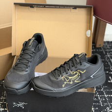 东莞代购级始祖鸟 ARC'TERYX AX-S CRUX 户外徒步越野鞋主体采用工程编织网面,轻薄透气, 东莞代购级始祖鸟 ARC'TERYX AX-S CRUX 户外徒步越野鞋主体采用工程编织网面,轻薄透气,