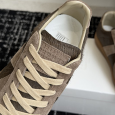 代购级MaisonMargiela MM6 马吉拉 26新色 情侣款 德训鞋 休闲 运动鞋原版购入开发 代购级MaisonMargiela MM6 马吉拉 26新色 情侣款 德训鞋 休闲 运动鞋原版购入开发