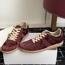 代购级MaisonMargiela MM6 马吉拉 26新色 情侣款 德训鞋 休闲 运动鞋原版购入开发 代购级MaisonMargiela MM6 马吉拉 26新色 情侣款 德训鞋 休闲 运动鞋原版购入开发