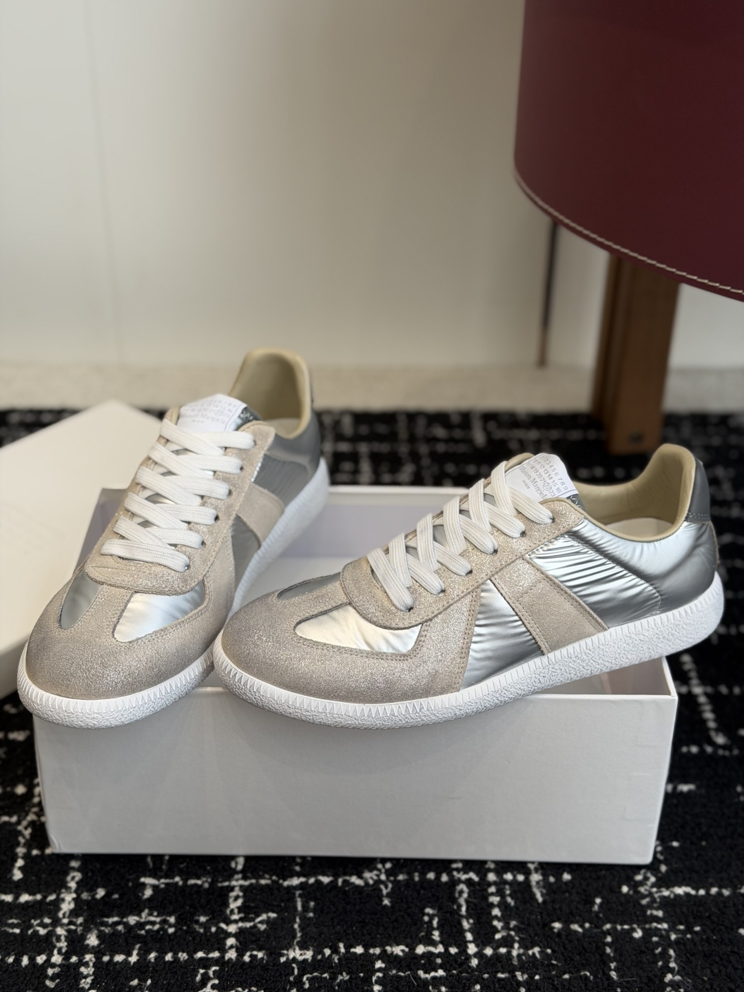 代购级MaisonMargiela MM6 马吉拉 26新色 情侣款  德训鞋 休闲 运动鞋原版购入开发