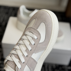 代购级MaisonMargiela MM6 马吉拉 26新色 情侣款 德训鞋 休闲 运动鞋原版购入开发 代购级MaisonMargiela MM6 马吉拉 26新色 情侣款 德训鞋 休闲 运动鞋原版购入开发