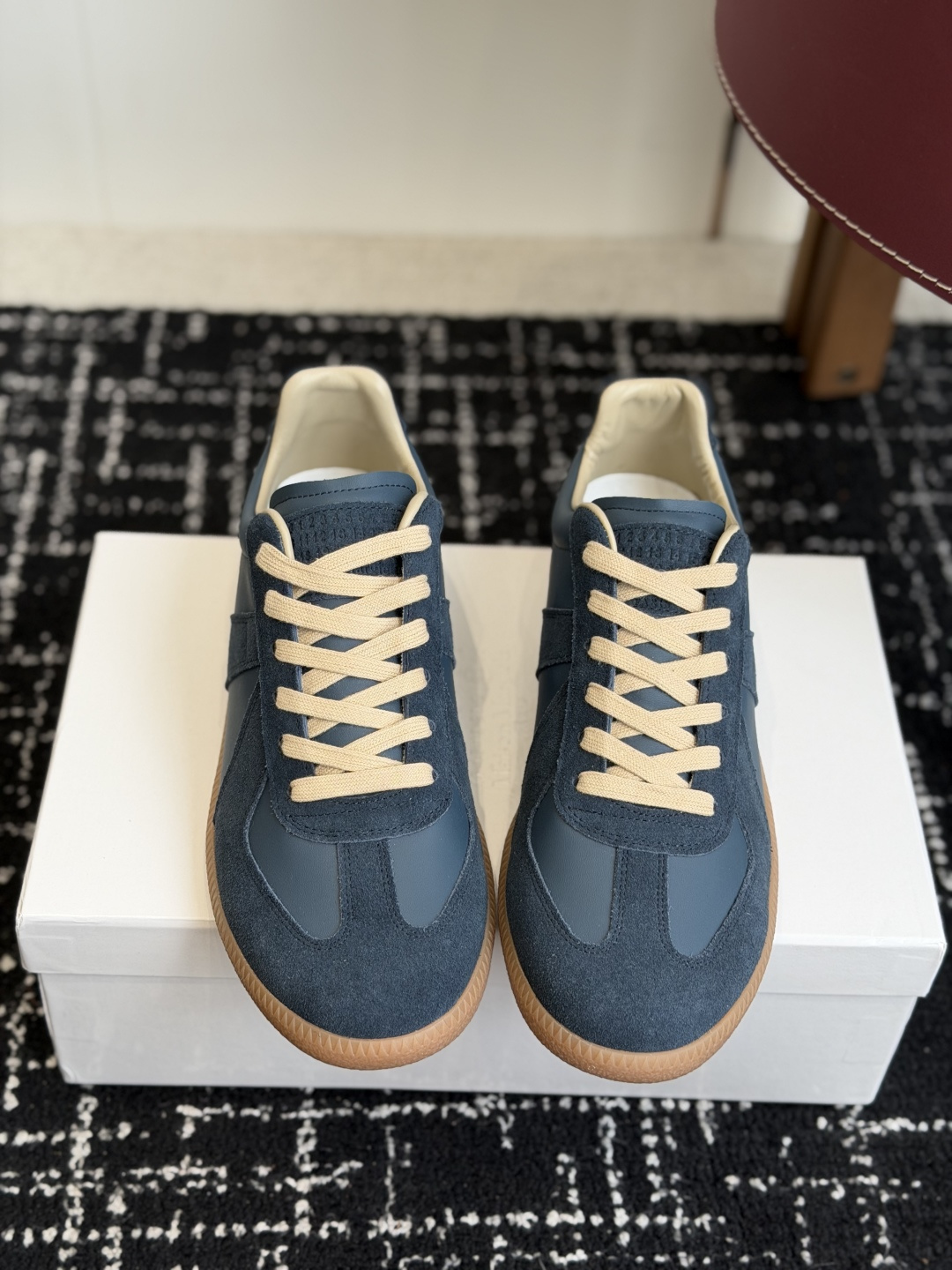 代购级MaisonMargiela MM6 马吉拉 26新色 情侣款  德训鞋 休闲 运动鞋原版购入开发