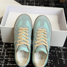 代购级MaisonMargiela MM6 马吉拉 26新色 情侣款 德训鞋 休闲 运动鞋原版购入开发 代购级MaisonMargiela MM6 马吉拉 26新色 情侣款 德训鞋 休闲 运动鞋原版购入开发