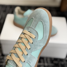 代购级MaisonMargiela MM6 马吉拉 26新色 情侣款 德训鞋 休闲 运动鞋原版购入开发 代购级MaisonMargiela MM6 马吉拉 26新色 情侣款 德训鞋 休闲 运动鞋原版购入开发