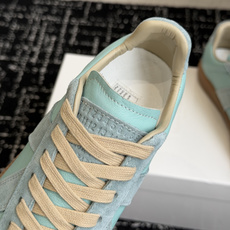 代购级MaisonMargiela MM6 马吉拉 26新色 情侣款 德训鞋 休闲 运动鞋原版购入开发 代购级MaisonMargiela MM6 马吉拉 26新色 情侣款 德训鞋 休闲 运动鞋原版购入开发