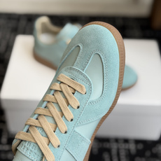 代购级MaisonMargiela MM6 马吉拉 26新色 情侣款 德训鞋 休闲 运动鞋原版购入开发 代购级MaisonMargiela MM6 马吉拉 26新色 情侣款 德训鞋 休闲 运动鞋原版购入开发