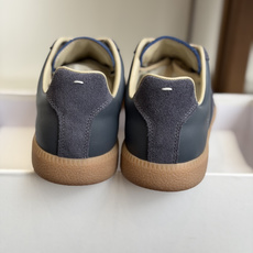 代购级MaisonMargiela MM6 马吉拉 26新色 情侣款 德训鞋 休闲 运动鞋原版购入开发 代购级MaisonMargiela MM6 马吉拉 26新色 情侣款 德训鞋 休闲 运动鞋原版购入开发