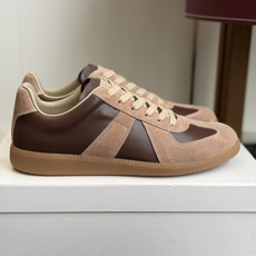 代购级MaisonMargiela MM6 马吉拉 26新色 情侣款 德训鞋 休闲 运动鞋原版购入开发 代购级MaisonMargiela MM6 马吉拉 26新色 情侣款 德训鞋 休闲 运动鞋原版购入开发
