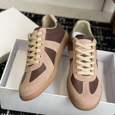 代购级MaisonMargiela MM6 马吉拉 26新色 情侣款 德训鞋 休闲 运动鞋原版购入开发 代购级MaisonMargiela MM6 马吉拉 26新色 情侣款 德训鞋 休闲 运动鞋原版购入开发