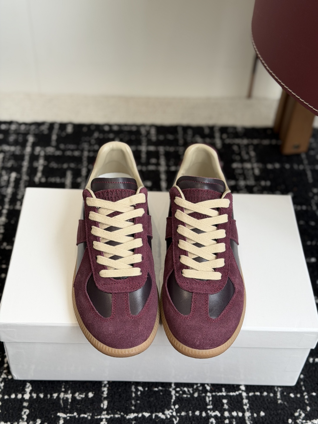 代购级MaisonMargiela MM6 马吉拉 26新色 情侣款  德训鞋 休闲 运动鞋原版购入开发
