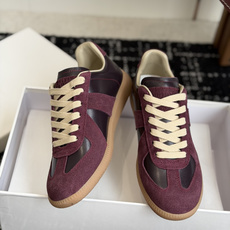 代购级MaisonMargiela MM6 马吉拉 26新色 情侣款 德训鞋 休闲 运动鞋原版购入开发 代购级MaisonMargiela MM6 马吉拉 26新色 情侣款 德训鞋 休闲 运动鞋原版购入开发