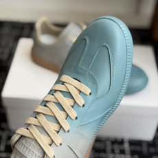 代购级MaisonMargiela MM6 马吉拉 26新色 情侣款 德训鞋 休闲 运动鞋原版购入开发 代购级MaisonMargiela MM6 马吉拉 26新色 情侣款 德训鞋 休闲 运动鞋原版购入开发