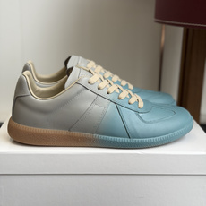 代购级MaisonMargiela MM6 马吉拉 26新色 情侣款 德训鞋 休闲 运动鞋原版购入开发 代购级MaisonMargiela MM6 马吉拉 26新色 情侣款 德训鞋 休闲 运动鞋原版购入开发