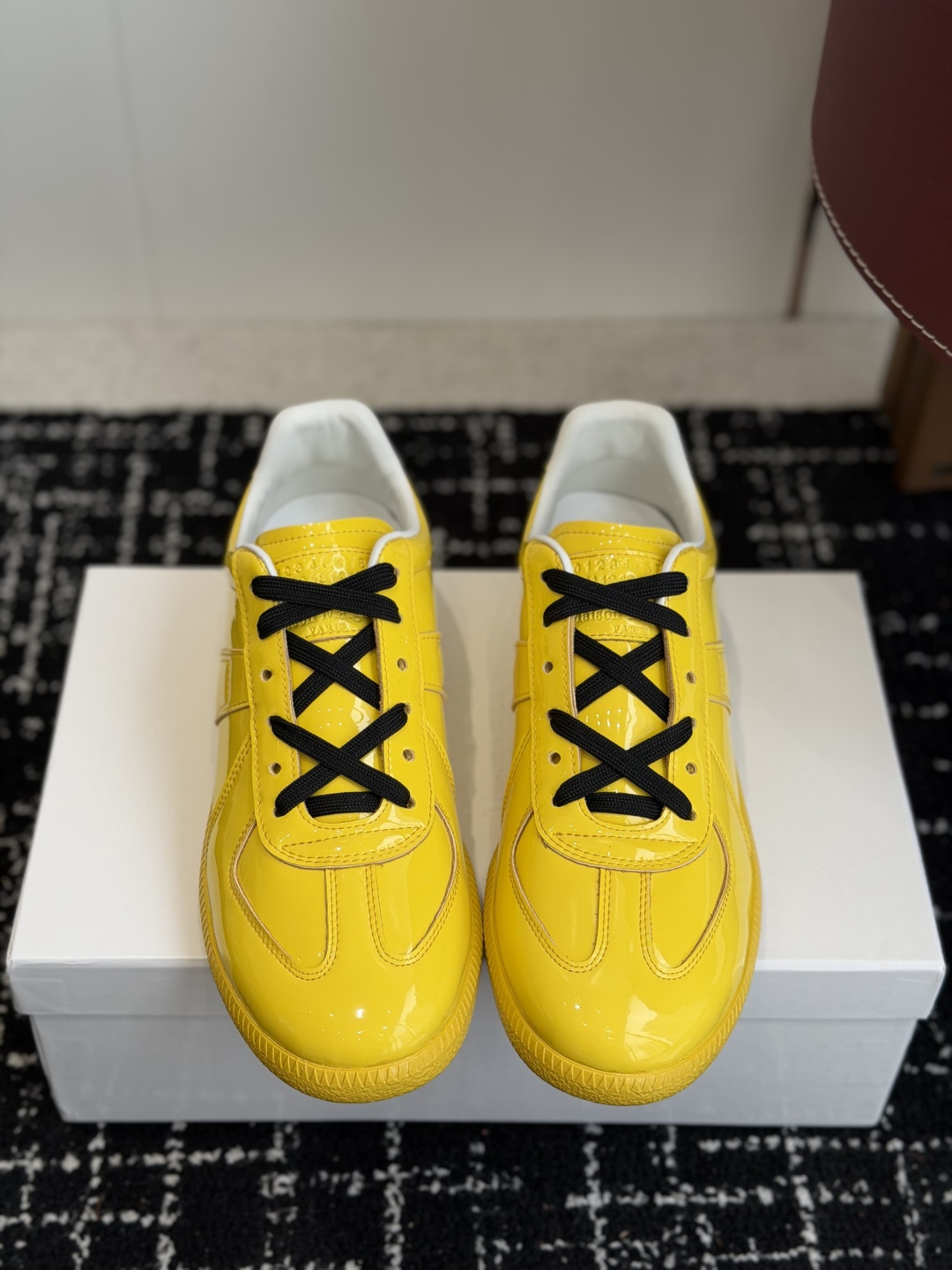 代购级MaisonMargiela MM6 马吉拉 26新色 情侣款  德训鞋 休闲 运动鞋原版购入开发
