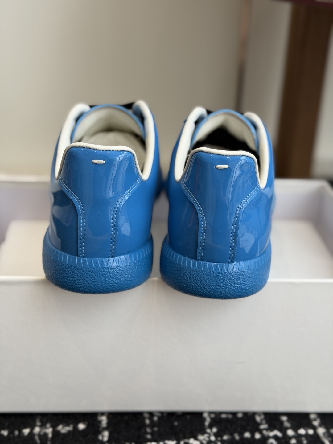 代购级MaisonMargiela MM6 马吉拉 26新色 情侣款  德训鞋 休闲 运动鞋原版购入开发