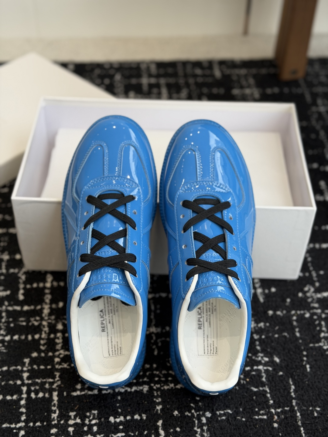 代购级MaisonMargiela MM6 马吉拉 26新色 情侣款  德训鞋 休闲 运动鞋原版购入开发