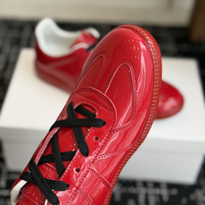 代购级MaisonMargiela MM6 马吉拉 26新色 情侣款 德训鞋 休闲 运动鞋原版购入开发 代购级MaisonMargiela MM6 马吉拉 26新色 情侣款 德训鞋 休闲 运动鞋原版购入开发