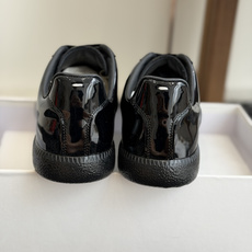 代购级MaisonMargiela MM6 马吉拉 26新色 情侣款 德训鞋 休闲 运动鞋原版购入开发 代购级MaisonMargiela MM6 马吉拉 26新色 情侣款 德训鞋 休闲 运动鞋原版购入开发