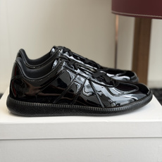 代购级MaisonMargiela MM6 马吉拉 26新色 情侣款 德训鞋 休闲 运动鞋原版购入开发 代购级MaisonMargiela MM6 马吉拉 26新色 情侣款 德训鞋 休闲 运动鞋原版购入开发