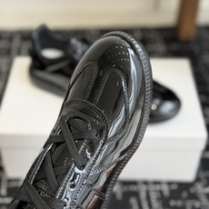 代购级MaisonMargiela MM6 马吉拉 26新色 情侣款 德训鞋 休闲 运动鞋原版购入开发 代购级MaisonMargiela MM6 马吉拉 26新色 情侣款 德训鞋 休闲 运动鞋原版购入开发