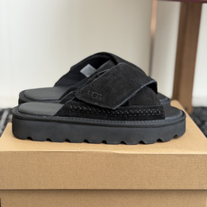 东莞代购级UGG 26ss 拖鞋 翻毛牛皮交叉鞋面,设计方便穿脱双层高密度泡棉鞋内底外包翻毛皮的耐磨中底 东莞代购级UGG 26ss 拖鞋 翻毛牛皮交叉鞋面,设计方便穿脱双层高密度泡棉鞋内底外包翻毛皮的耐磨中底