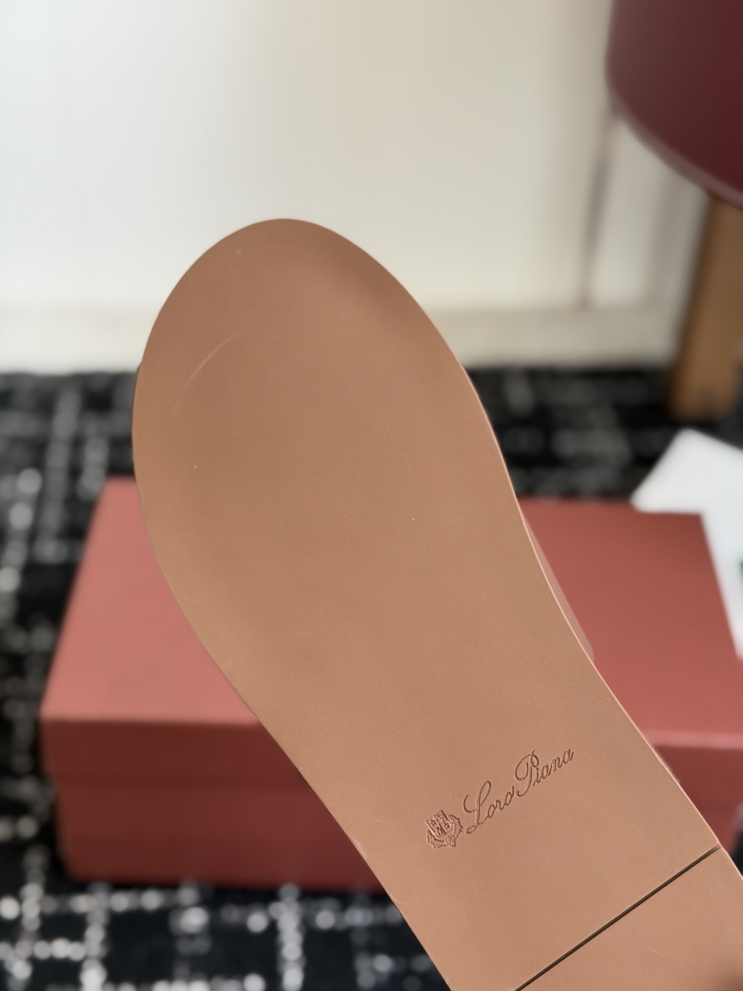 东莞代购级LPLoro Piana 顶级正品级高版早春季款 凉拖 购买原版1:1复制于1924年4月24