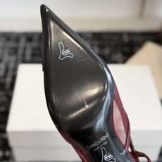 代购级YSL 圣罗兰 SAINT LAURENT 26新款凉鞋圣罗兰春夏新款 Melody 细跟 尖头 代购级YSL 圣罗兰 SAINT LAURENT 26新款凉鞋圣罗兰春夏新款 Melody 细跟 尖头