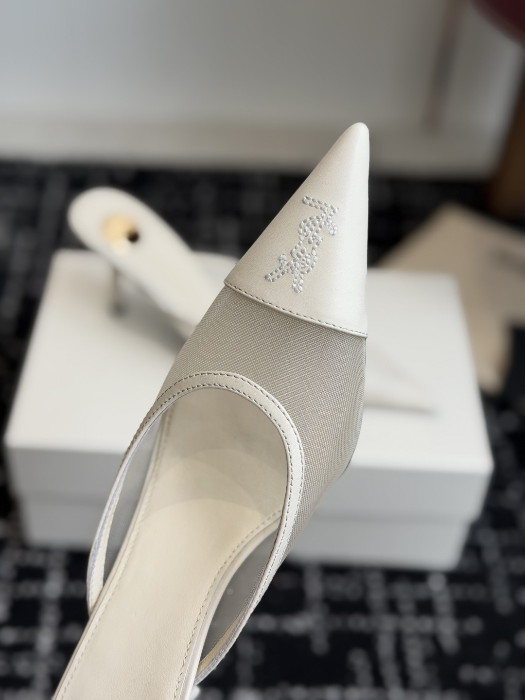 代购级YSL 圣罗兰 SAINT LAURENT 26新款凉脱圣罗兰春夏新款 Melody 细跟 尖头 