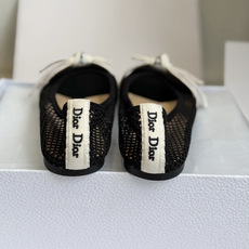 代购级Dior 迪奥2026一眼就想要夏季网面单鞋简单大方‘低调奢华!配上醒目的Chanristian 代购级Dior 迪奥2026一眼就想要夏季网面单鞋简单大方‘低调奢华!配上醒目的Chanristian