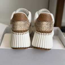 代购级Chloe 克洛伊/蔻依 26ss 春夏季季新款 厚底小白鞋 休闲鞋原版鞋底,全手工穿线,所有的 代购级Chloe 克洛伊/蔻依 26ss 春夏季季新款 厚底小白鞋 休闲鞋原版鞋底,全手工穿线,所有的