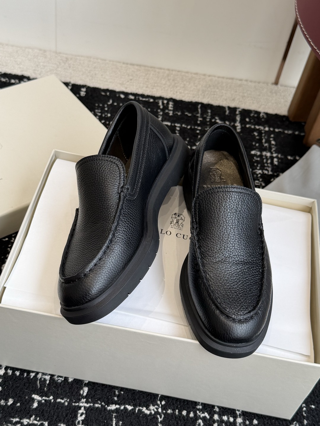 代购级Brunello Cucinelli 26ss 秋冬新款复古乐福鞋‼BC是意大利知名品牌，极简主义