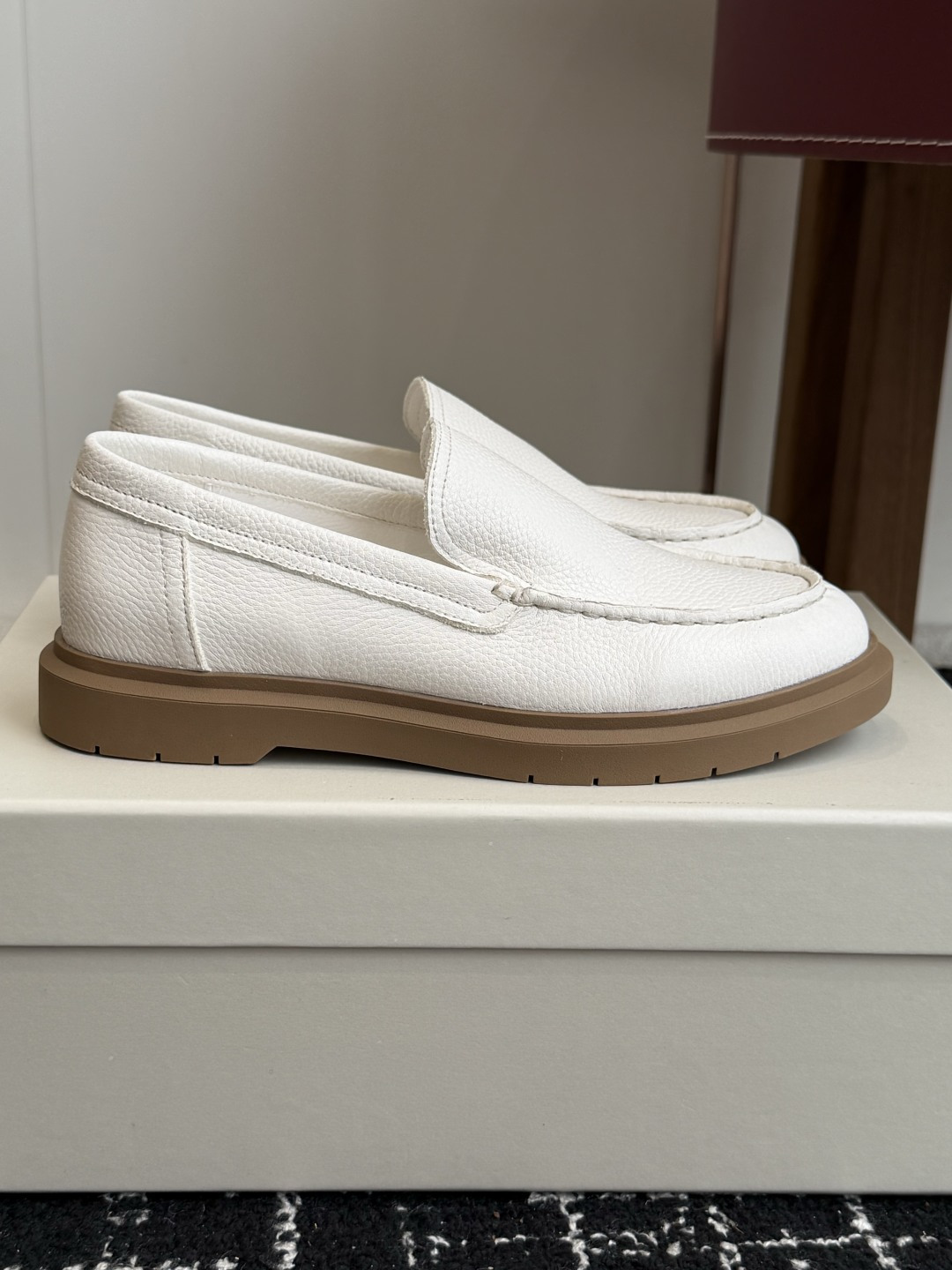 代购级Brunello Cucinelli 26ss 秋冬新款复古乐福鞋‼BC是意大利知名品牌，极简主义