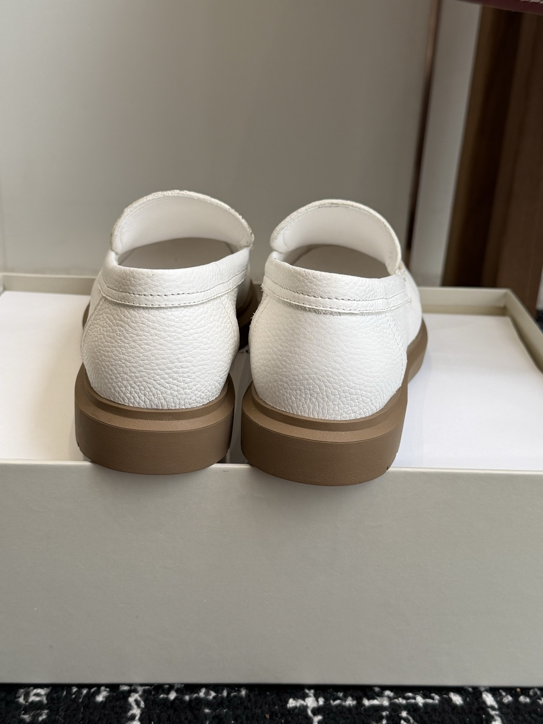 代购级Brunello Cucinelli 26ss 秋冬新款复古乐福鞋‼BC是意大利知名品牌，极简主义