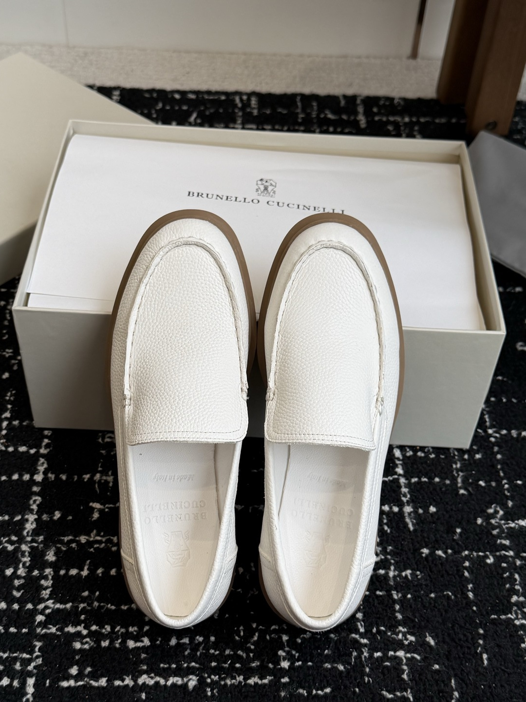 代购级Brunello Cucinelli 26ss 秋冬新款复古乐福鞋‼BC是意大利知名品牌，极简主义