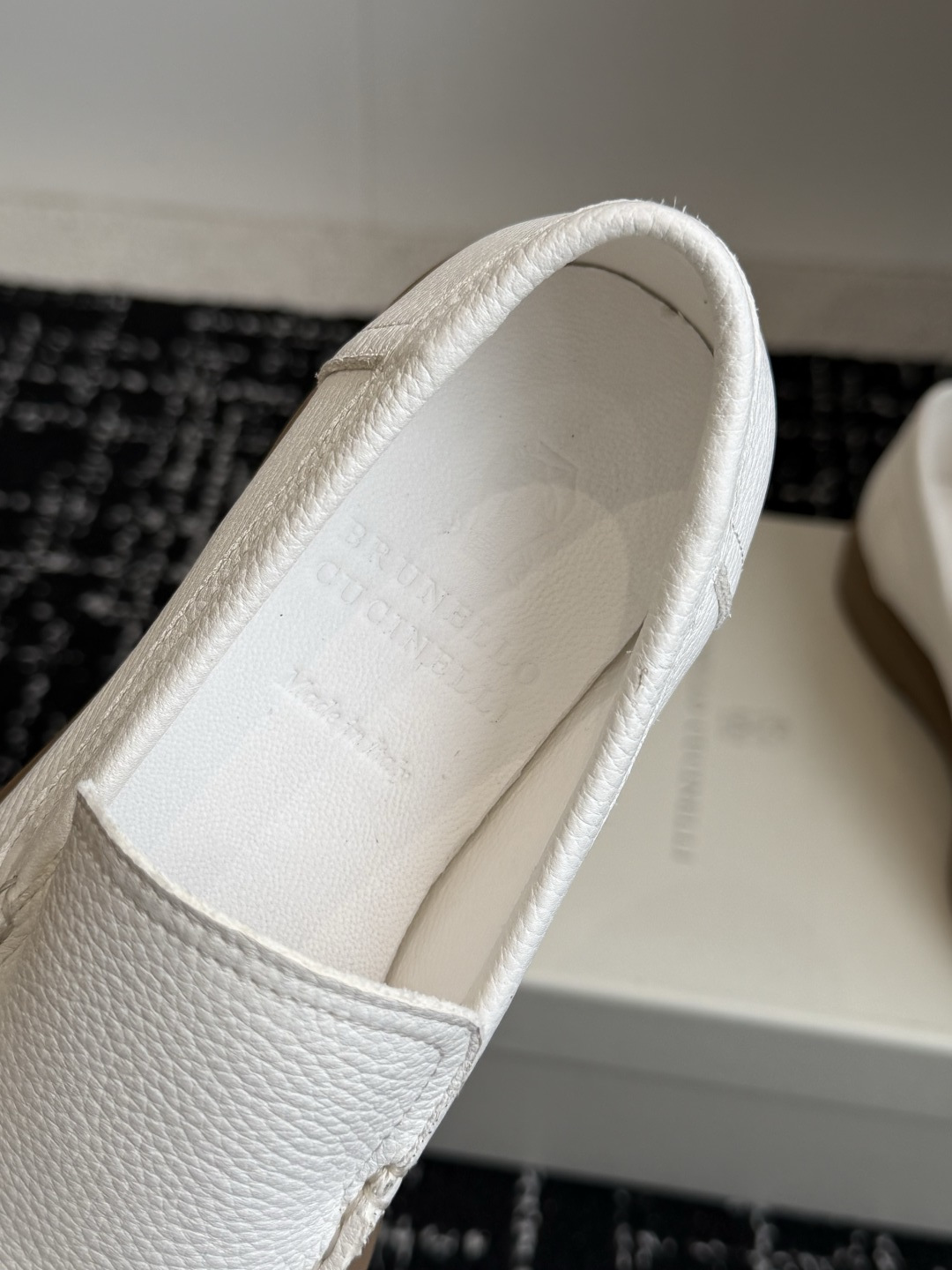 代购级Brunello Cucinelli 26ss 秋冬新款复古乐福鞋‼BC是意大利知名品牌，极简主义