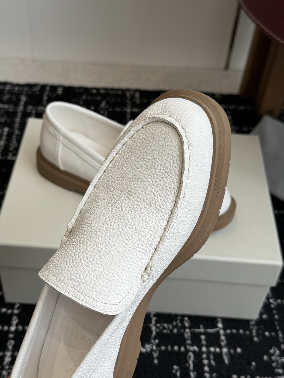 代购级Brunello Cucinelli 26ss 秋冬新款复古乐福鞋‼BC是意大利知名品牌，极简主义