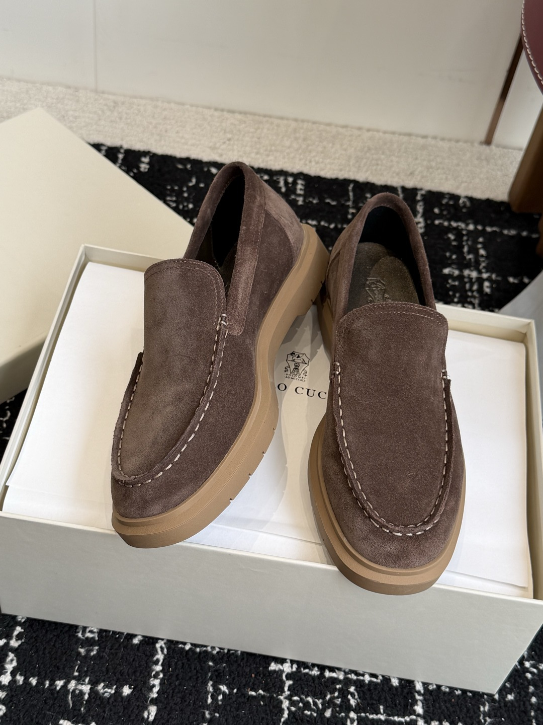 代购级Brunello Cucinelli 26ss 秋冬新款复古乐福鞋‼BC是意大利知名品牌，极简主义
