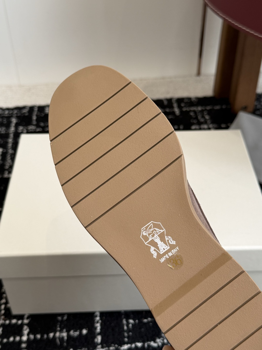 代购级Brunello Cucinelli 26ss 秋冬新款复古乐福鞋‼BC是意大利知名品牌，极简主义
