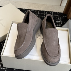 代购级Brunello Cucinelli 26ss 秋冬新款复古乐福鞋‼BC是意大利知名品牌,极简主义 代购级Brunello Cucinelli 26ss 秋冬新款复古乐福鞋‼BC是意大利知名品牌,极简主义