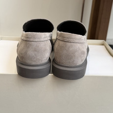 代购级Brunello Cucinelli 26ss 秋冬新款复古乐福鞋‼BC是意大利知名品牌,极简主义 代购级Brunello Cucinelli 26ss 秋冬新款复古乐福鞋‼BC是意大利知名品牌,极简主义