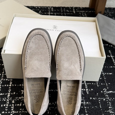 代购级Brunello Cucinelli 26ss 秋冬新款复古乐福鞋‼BC是意大利知名品牌,极简主义 代购级Brunello Cucinelli 26ss 秋冬新款复古乐福鞋‼BC是意大利知名品牌,极简主义